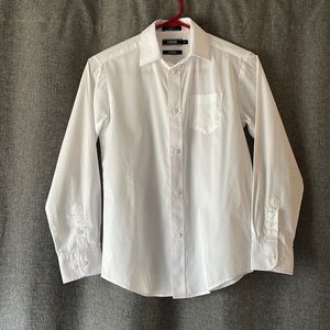 IZOD Boys' White Long Sleeve Button-Down Collared Dress Shirt Size 12